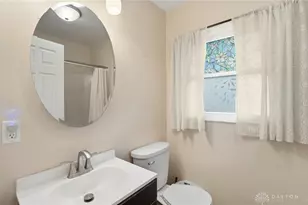 1230 Hemlock Dr, Fairborn, OH 45324 - Photo 20