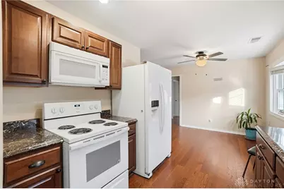 1230 Hemlock Drive, Fairborn, OH 45324 - Photo 10