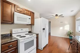 1230 Hemlock Dr, Fairborn, OH 45324 - Photo 10