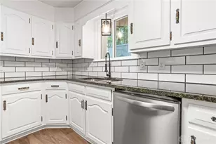 1112 Evergreen Dr, Greenville, OH 45331 - Photo 4