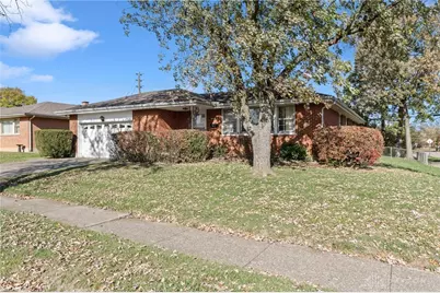 2301 Rockwell Court, Dayton, OH 45420 - Photo 2