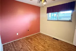 273 Shade Dr, Fairborn, OH 45324 - Photo 14