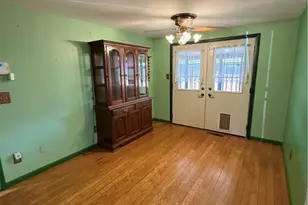 273 Shade Dr, Fairborn, OH 45324 - Photo 8