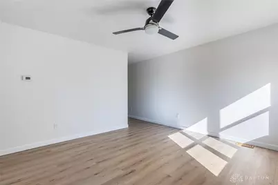 1052 Greenfield Drive, Troy, OH 45373 - Photo 4