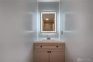 1052 Greenfield Dr, Troy, OH 45373 - Photo 14