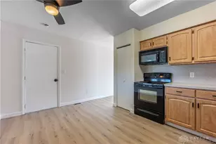 1052 Greenfield Dr, Troy, OH 45373 - Photo 8