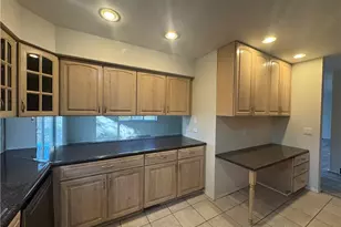 540 Heather Dr, Dayton, OH 45405 - Photo 14