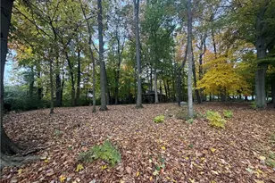 540 Heather Dr, Dayton, OH 45405 - Photo 32