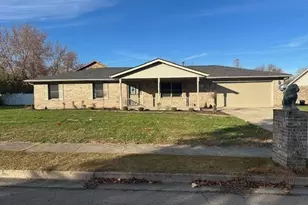 1141 Dickerson Dr, Troy, OH 45373 - Photo 1