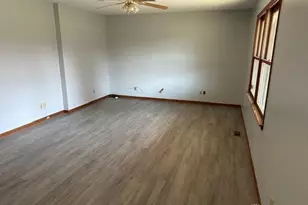 1141 Dickerson Dr, Troy, OH 45373 - Photo 8