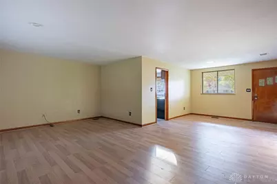 304 E Eppington Drive, Trotwood, OH 45426 - Photo 16