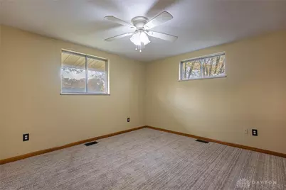 304 E Eppington Drive, Trotwood, OH 45426 - Photo 10