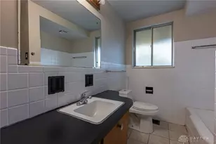 304 E Eppington Dr, Trotwood, OH 45426 - Photo 18