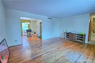 3332 Morning Glory Rd, Dayton, OH 45449 - Photo 6