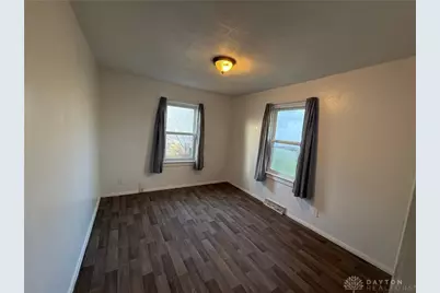 615 Circle Road, Dayton, OH 45417 - Photo 10