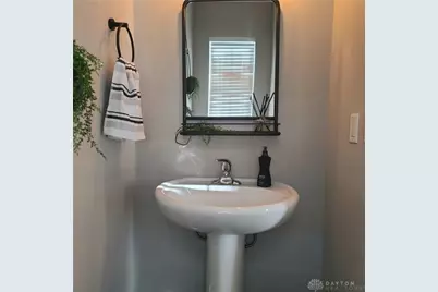 522 E 2nd Street, Dayton, OH 45402 - Photo 28