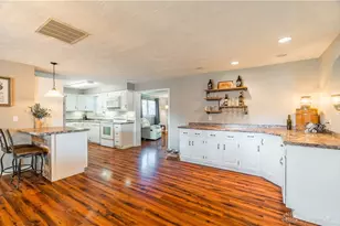 375 Coach Dr, Tipp City, OH 45371 - Photo 6