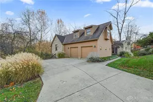 3849 Sable Ridge Dr, Bellbrook, OH 45305 - Photo 4