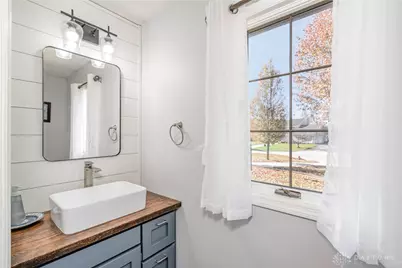 8670 Hawthorne Place, Springboro, OH 45066 - Photo 16