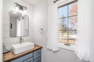 8670 Hawthorne Pl, Springboro, OH 45066 - Photo 16