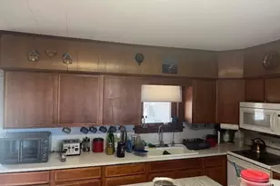 6973 Eaton Lewisburg Rd, Lewisburg, OH 45338 - Photo 2