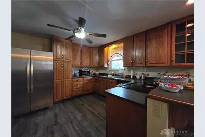 1070 Nagle Court, Beavercreek, OH 45430 - Photo 2