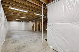 1240 W First St, Dayton, OH 45402 - Photo 24