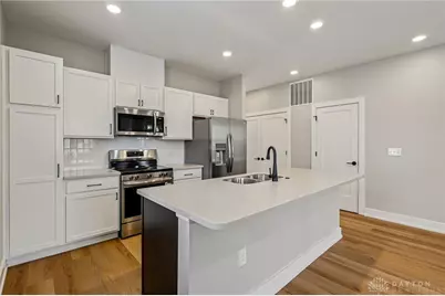 1260 W 1st Street, Dayton, OH 45402 - Photo 10