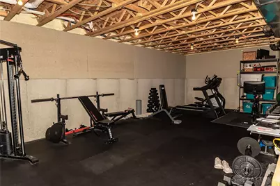 1018 Hunters Ridge Drive, Tipp City, OH 45371 - Photo 46