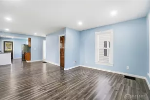 322 E Main St, West Carrollton, OH 45449 - Photo 6