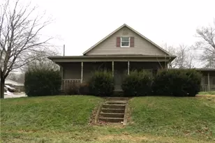 427 Wall St, Port Jefferson, OH 45360 - Photo 2