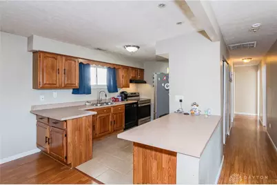 365 Inverness Avenue, Vandalia, OH 45377 - Photo 8