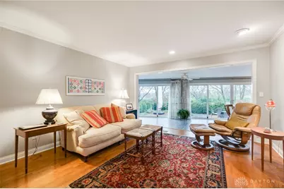 571 Eagle Circle, Kettering, OH 45429 - Photo 6