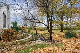 571 Eagle Cir, Kettering, OH 45429 - Photo 30