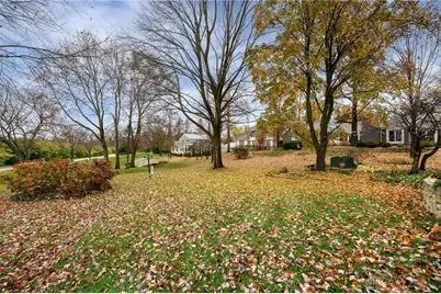 571 Eagle Circle, Kettering, OH 45429 - Photo 36