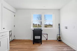 9185 S Mann Rd, Bethel Twp, OH 45371 - Photo 36