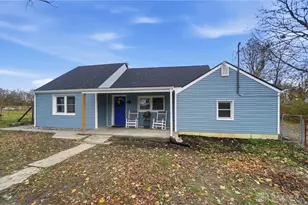 9185 S Mann Rd, Bethel Twp, OH 45371 - Photo 2