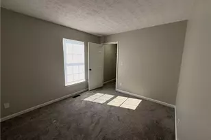 10080 Edgerton Dr, Miamisburg, OH 45342 - Photo 12