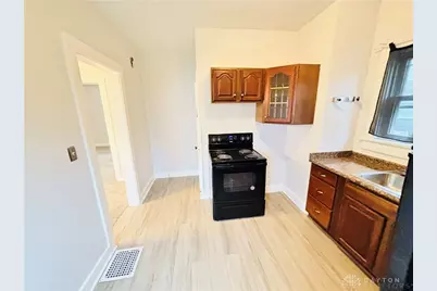 3405 Wayne Avenue, Dayton, OH 45420 - Photo 8