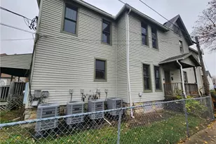 907 S Limestone St, Springfield, OH 45505 - Photo 6