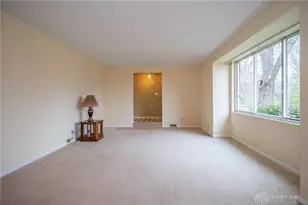 3136 Suburban Dr, Beavercreek, OH 45432 - Photo 10