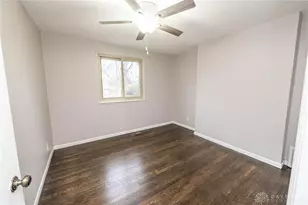 7851 Volk Dr, Dayton, OH 45415 - Photo 20