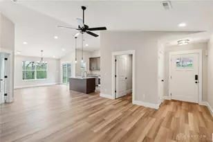 5019 Waterford Ln, Middletown, OH 45044 - Photo 16