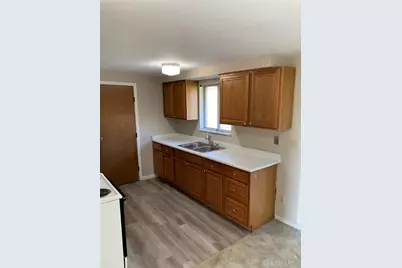 7290 Charnwood Drive, Dayton, OH 45424 - Photo 4