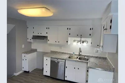 4311 Reeves Court, Dayton, OH 45415 - Photo 8