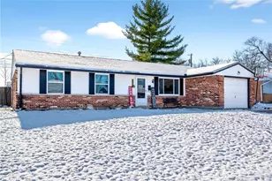 7890 Sebring Dr, Dayton, OH 45424 - Photo 1