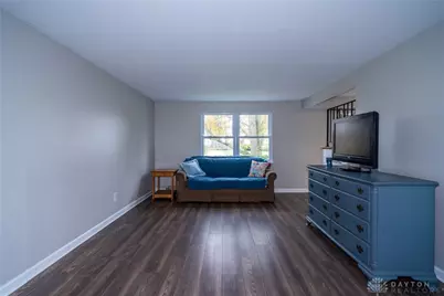 7616 Harshmanville Road, Huber Heights, OH 45424 - Photo 10