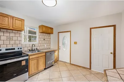 1708 Xenia Avenue, Dayton, OH 45410 - Photo 12