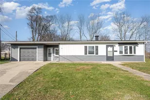 906 N Scott St, New Carlisle, OH 45344 - Photo 2