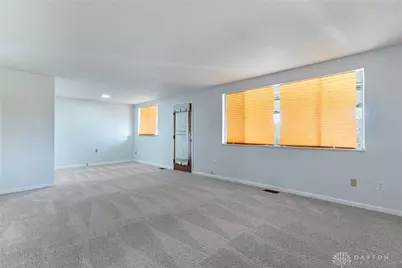 20 Macgregor Drive, Dayton, OH 45426 - Photo 2